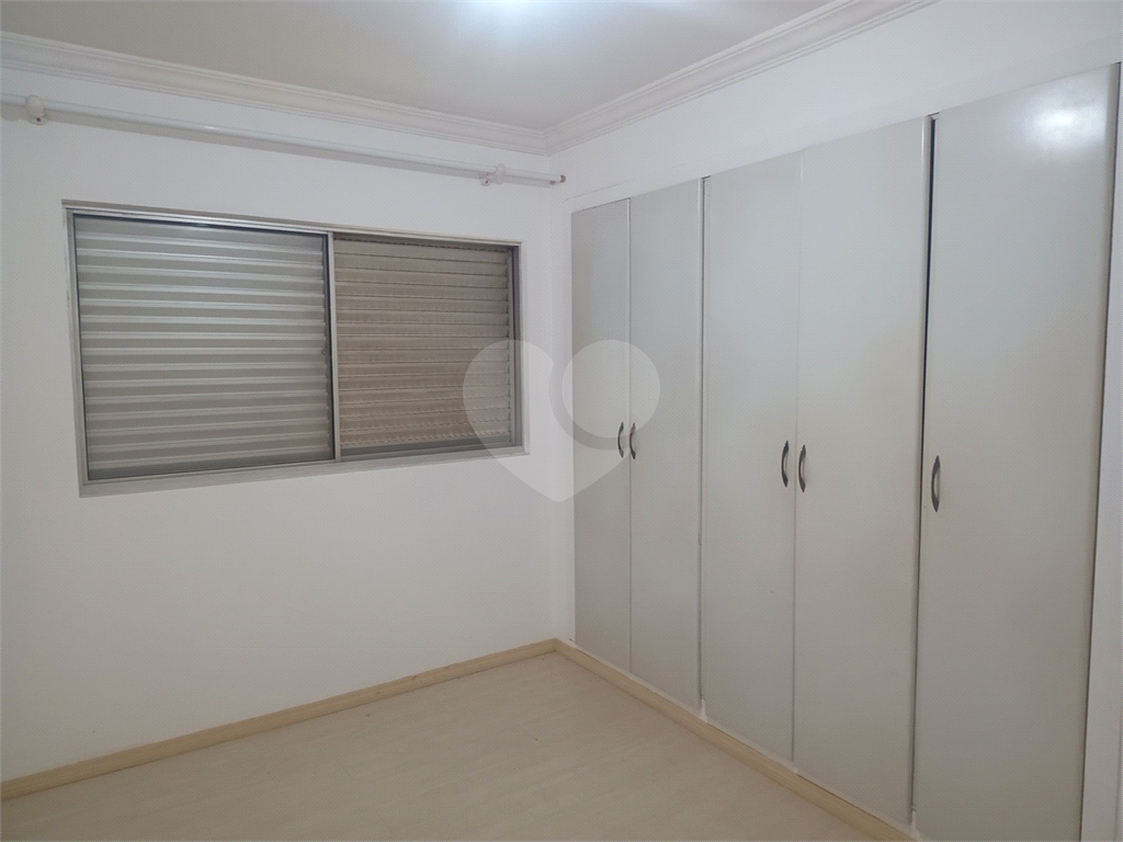 Apartamento à venda com 2 quartos, 76m² - Foto 20