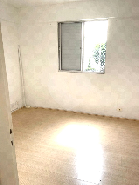 Apartamento à venda com 3 quartos, 70m² - Foto 12