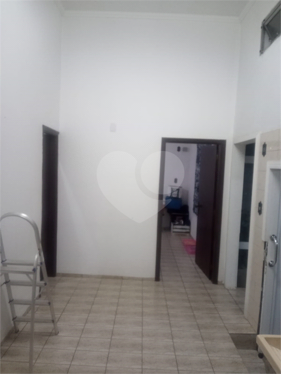 Sobrado à venda com 3 quartos, 190m² - Foto 31