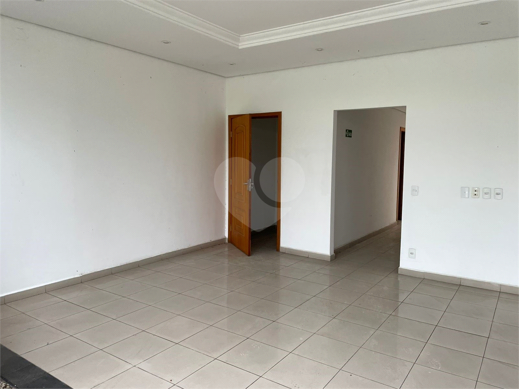 Depósito-Galpão-Armazém para alugar, 2865m² - Foto 1