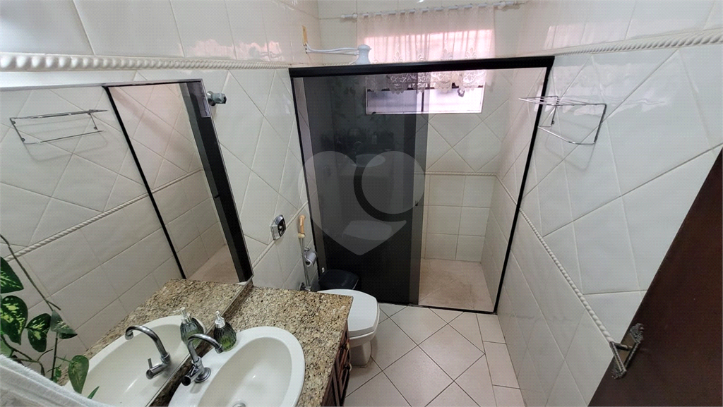 Casa à venda com 3 quartos, 200m² - Foto 6