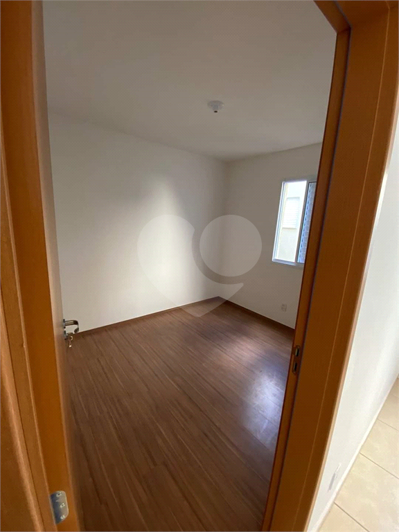 Apartamento à venda com 2 quartos, 43m² - Foto 3