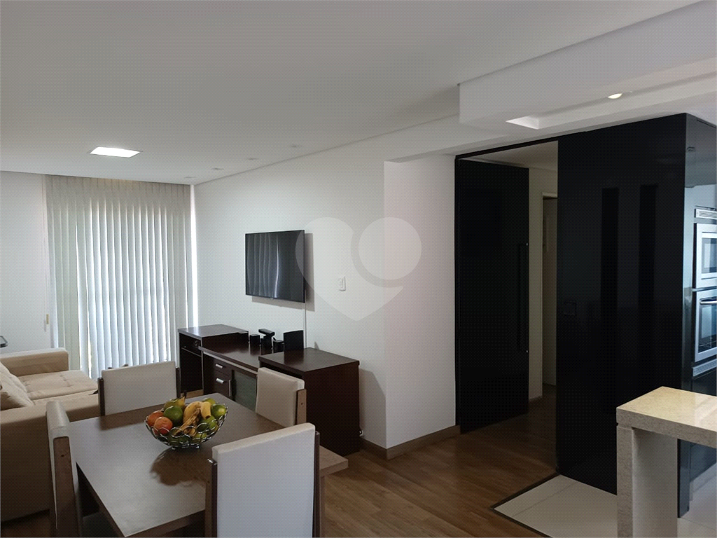 Apartamento à venda com 2 quartos, 108m² - Foto 4