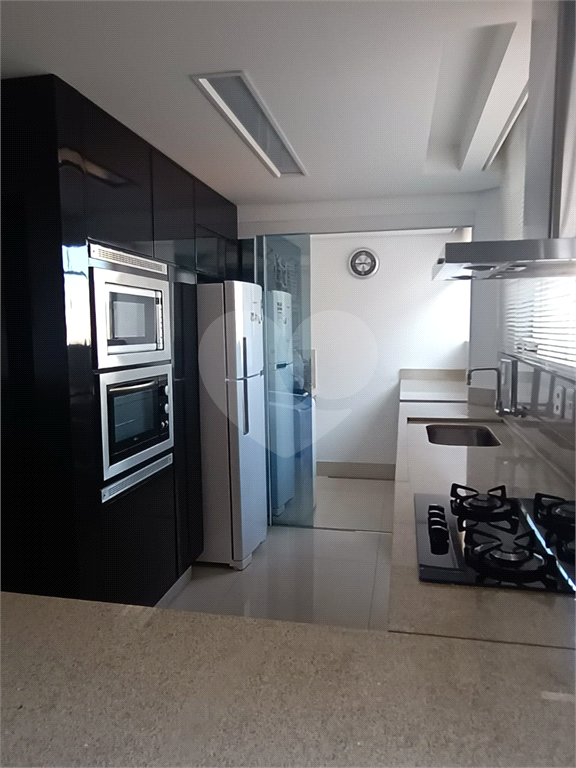 Apartamento à venda com 2 quartos, 108m² - Foto 17