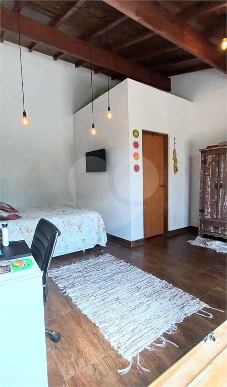 Casa à venda com 2 quartos, 70m² - Foto 3