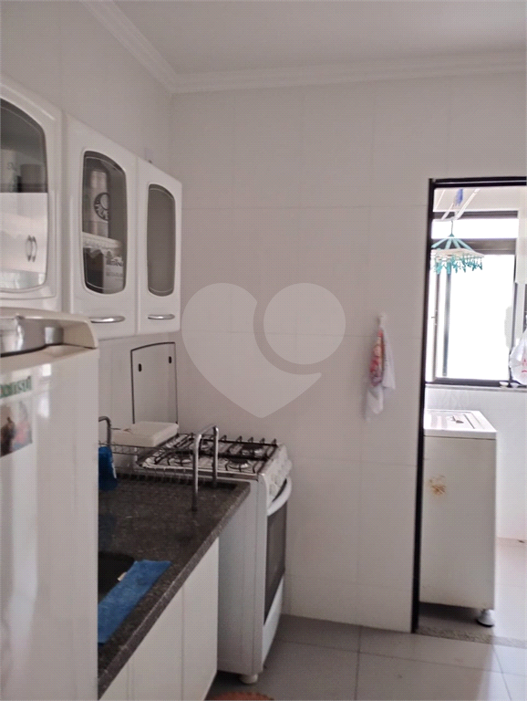 Apartamento à venda com 3 quartos, 63m² - Foto 4