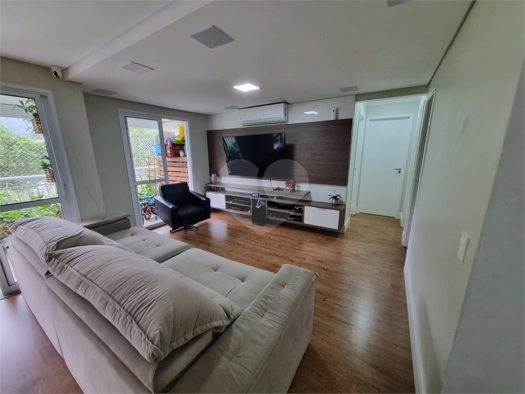 APARTAMENTO em HORTO