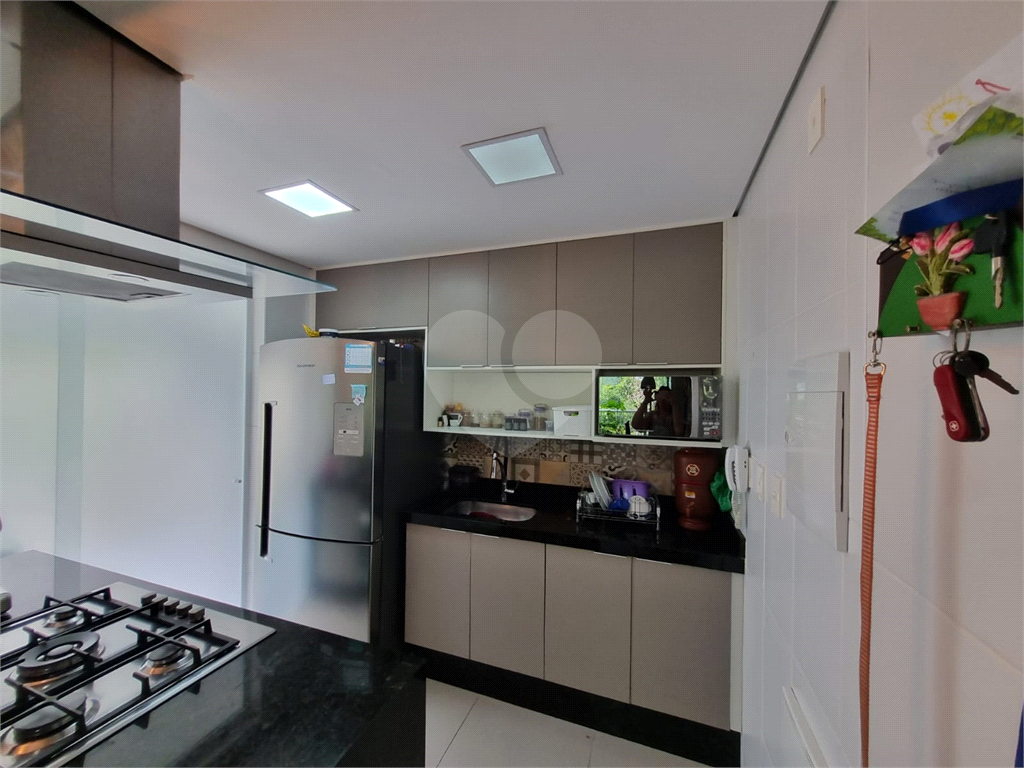 APARTAMENTO em HORTO