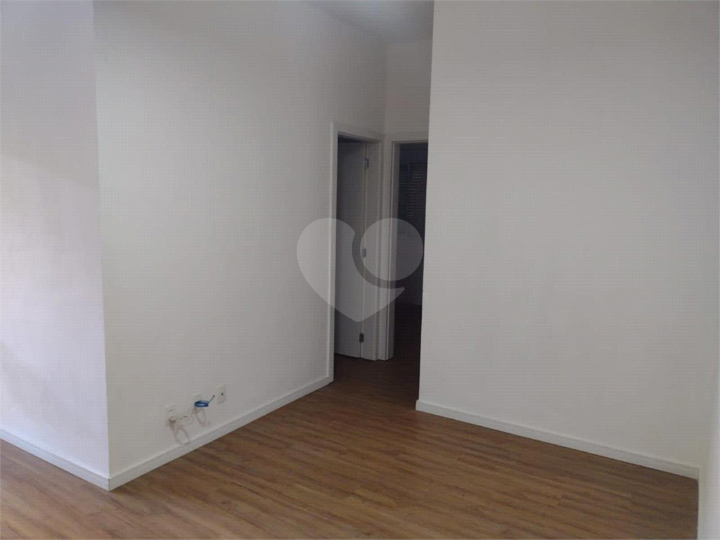 Apartamento à venda com 2 quartos, 100m² - Foto 11