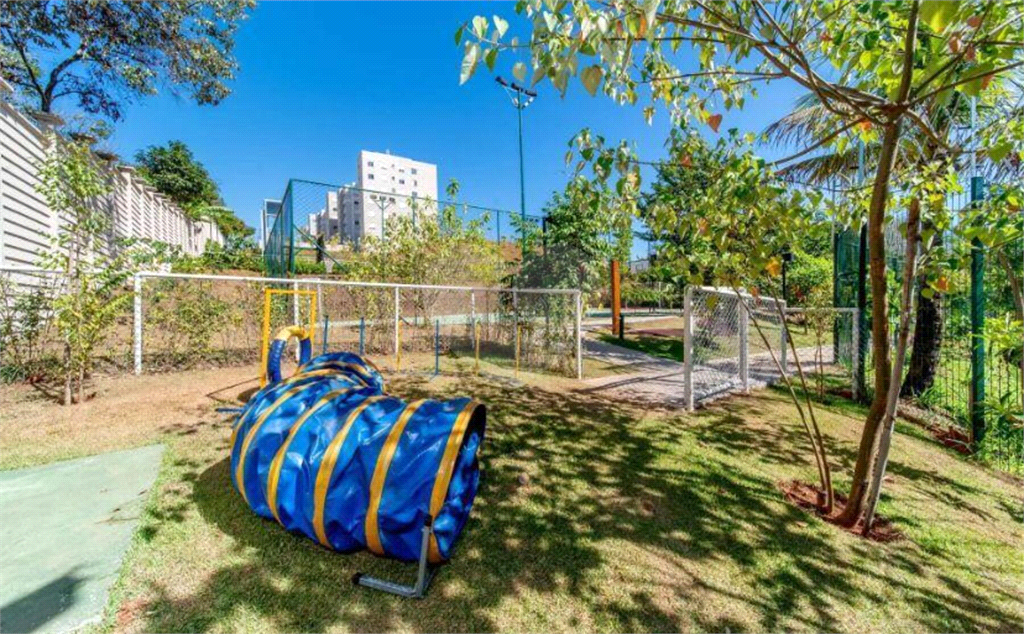 Apartamento à venda com 2 quartos, 100m² - Foto 4