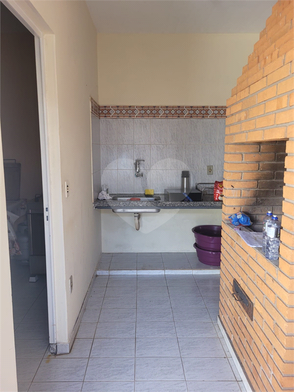 Casa à venda com 4 quartos, 177m² - Foto 13