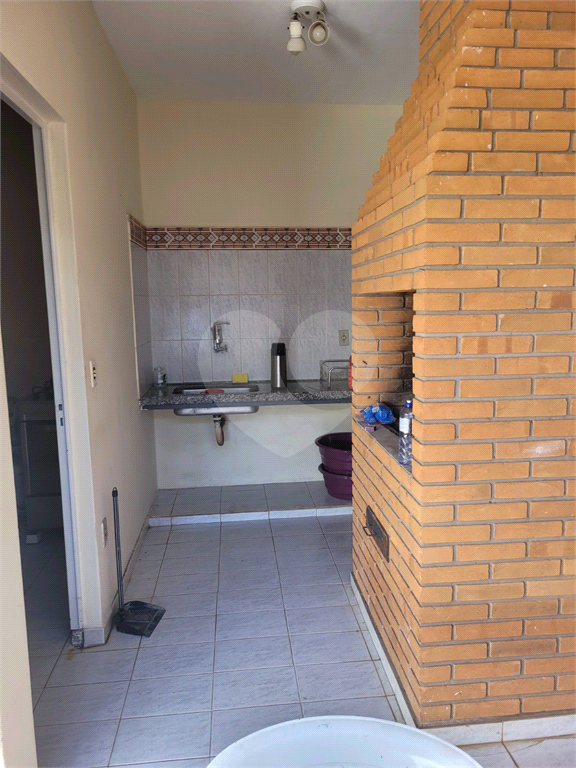 Casa à venda com 4 quartos, 177m² - Foto 6