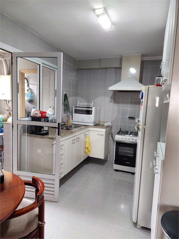 Apartamento à Venda, 101 m² Santo Amaro - com 3 Quartos e 3 banheiros  e 02 vagas