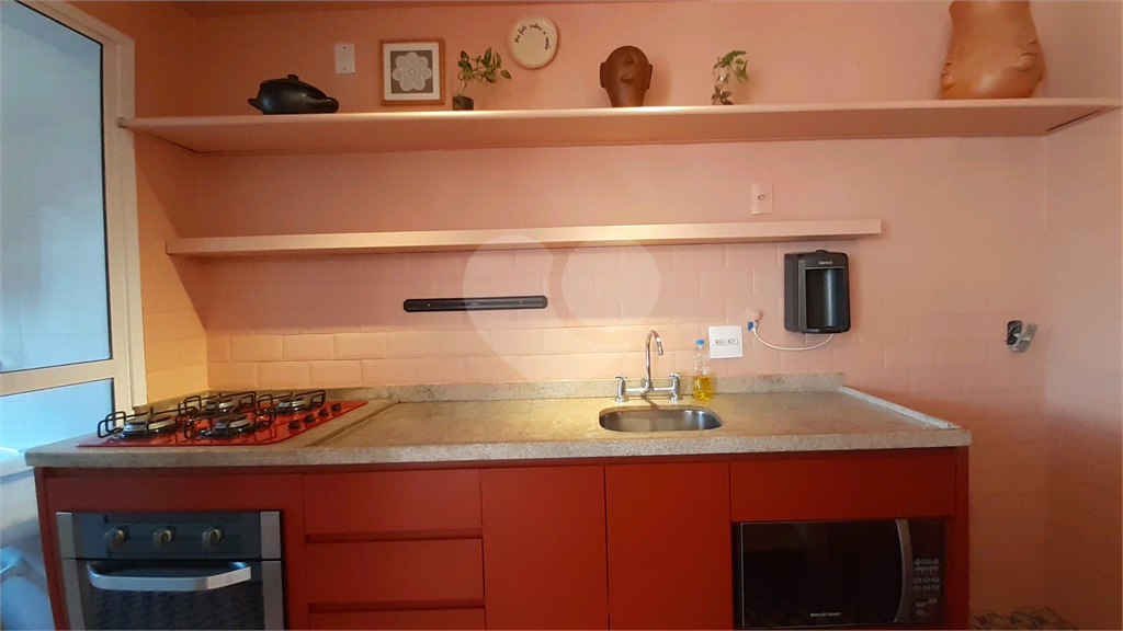 Aluga-se: Apartamento de 101,88m², com 2 Quartos (1 Suíte), Varanda e 2 Vagas em Santana!