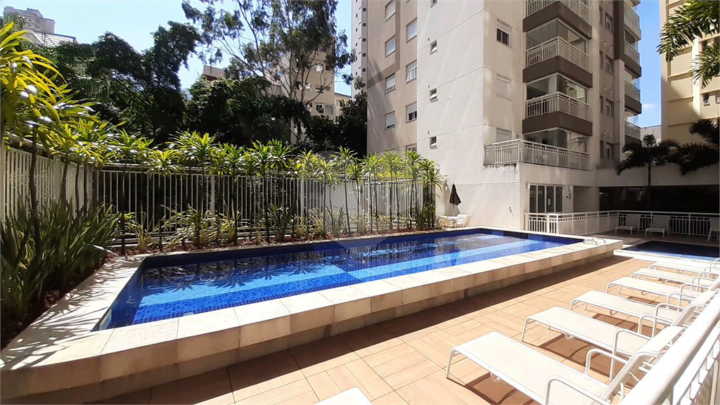 Aluga-se: Apartamento de 101,88m², com 2 Quartos (1 Suíte), Varanda e 2 Vagas em Santana!