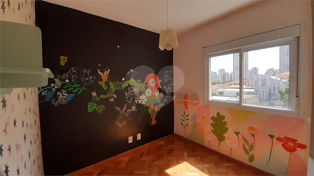 Aluga-se: Apartamento de 101,88m², com 2 Quartos (1 Suíte), Varanda e 2 Vagas em Santana!
