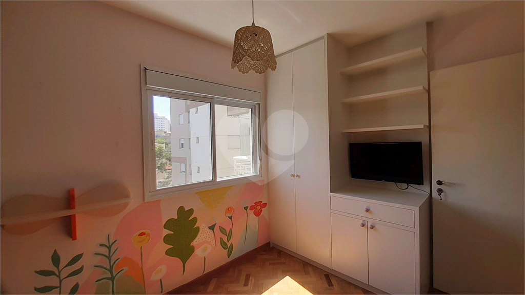 Aluga-se: Apartamento de 101,88m², com 2 Quartos (1 Suíte), Varanda e 2 Vagas em Santana!
