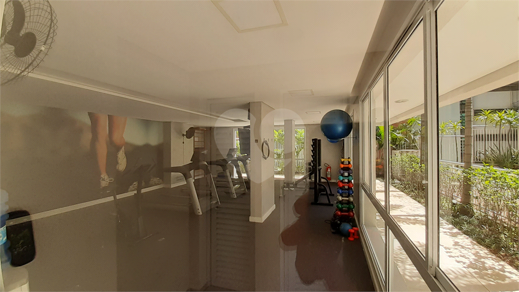 Aluga-se: Apartamento de 101,88m², com 2 Quartos (1 Suíte), Varanda e 2 Vagas em Santana!