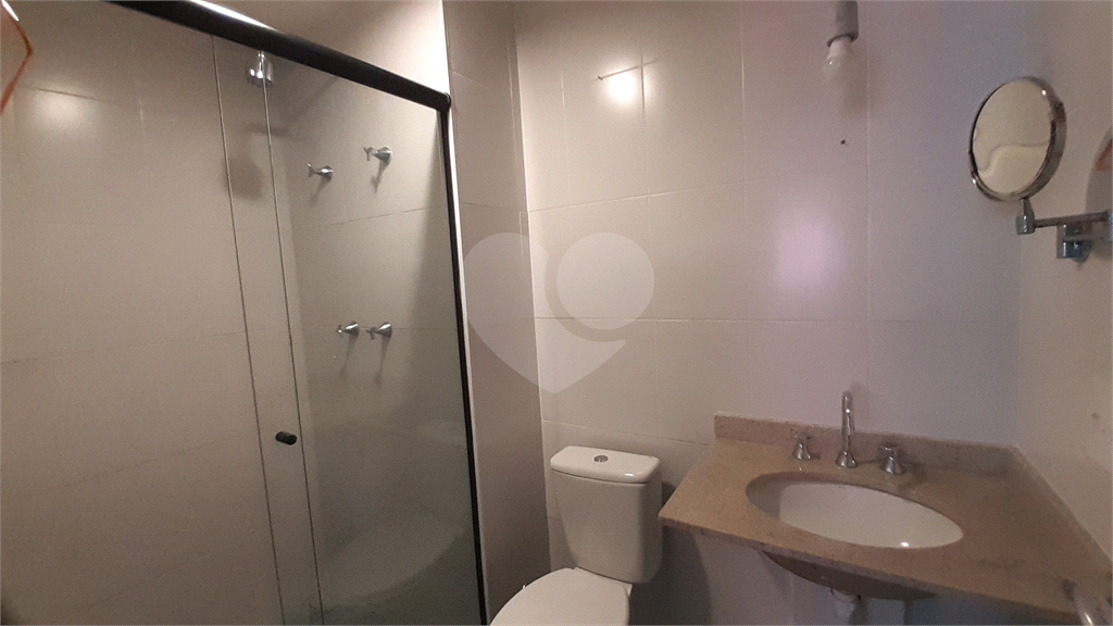 Aluga-se: Apartamento de 101,88m², com 2 Quartos (1 Suíte), Varanda e 2 Vagas em Santana!
