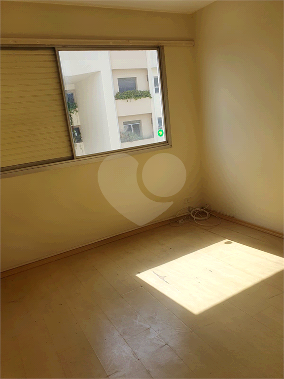 APARTAMENTO NO BROOKLIN