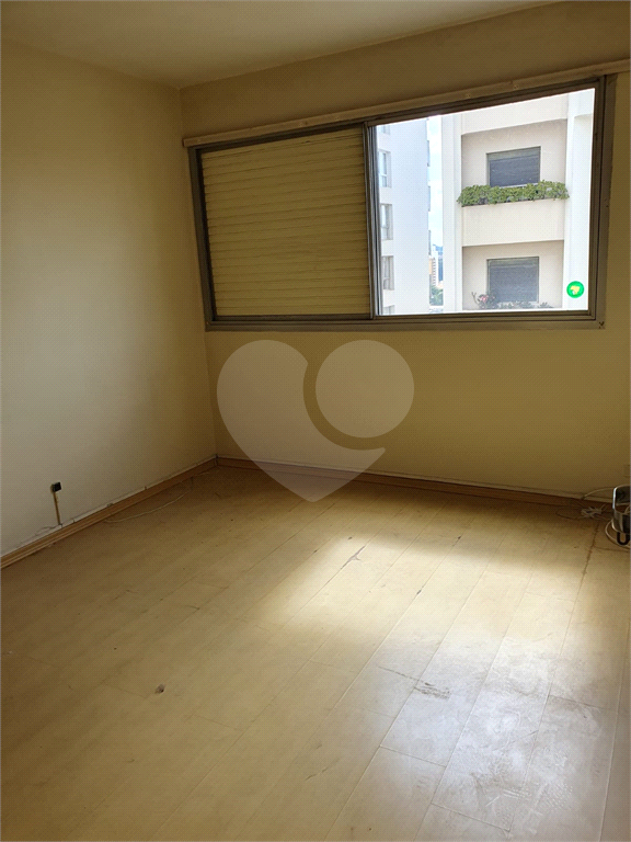 APARTAMENTO NO BROOKLIN