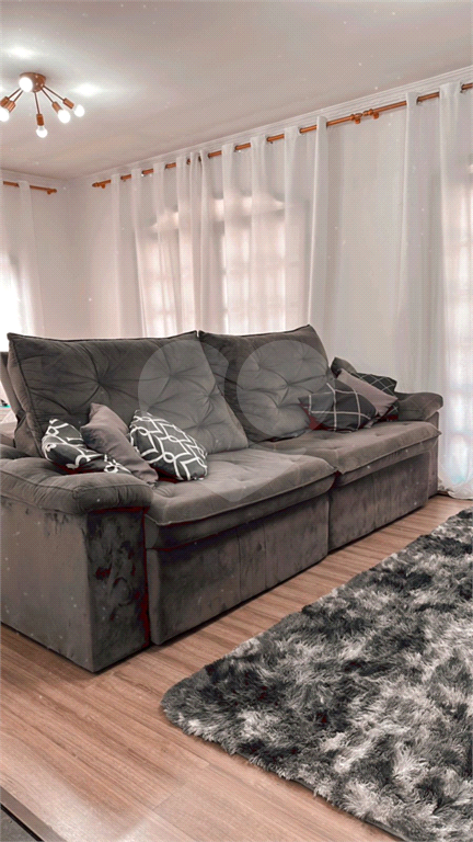 Sobrado à venda com 3 quartos, 330m² - Foto 2