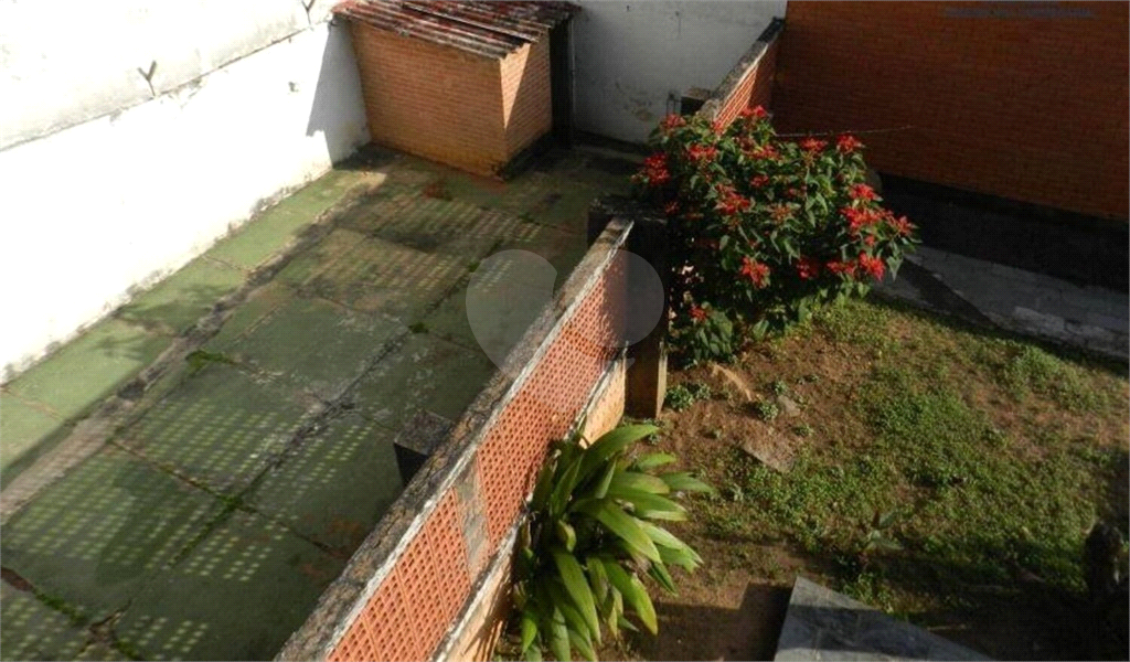 Casa à venda e aluguel com 7 quartos, 750m² - Foto 17