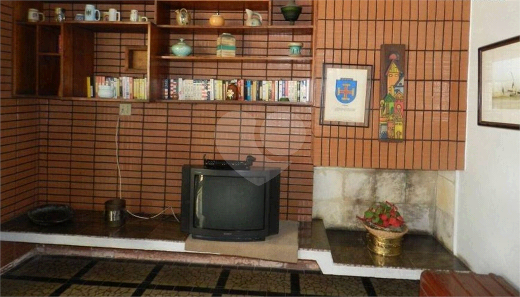 Casa à venda e aluguel com 7 quartos, 750m² - Foto 36