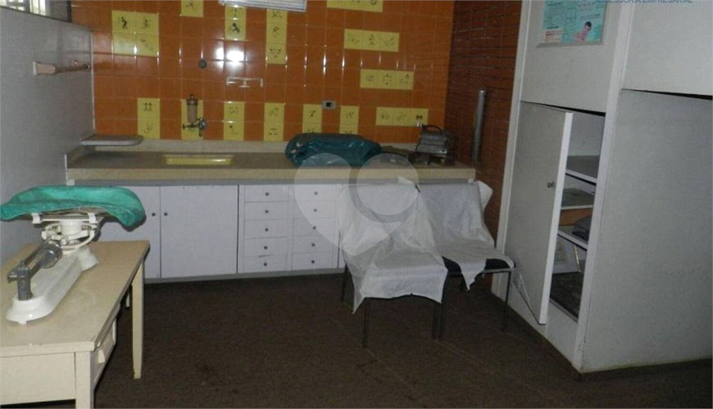 Casa à venda e aluguel com 7 quartos, 750m² - Foto 32
