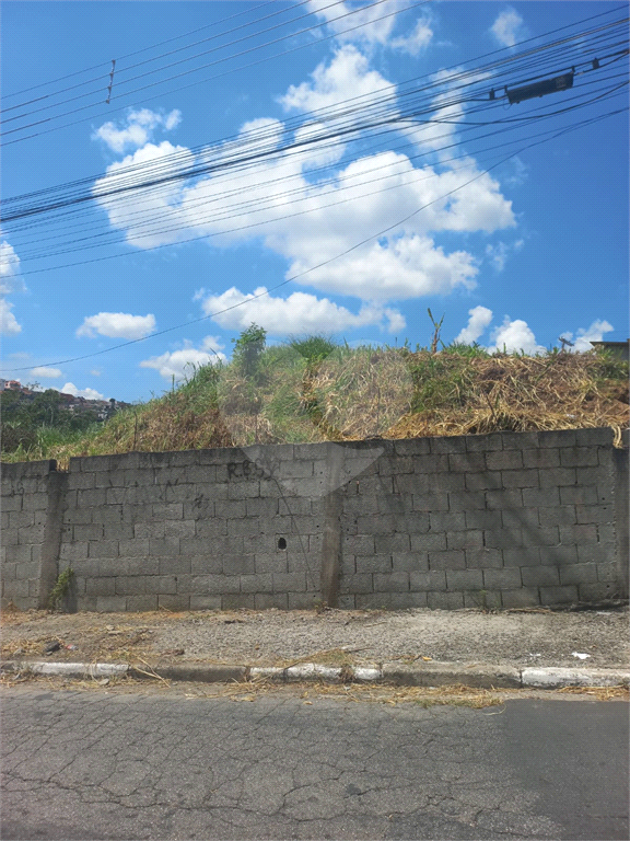 TERRENO em PARQUE VITÓRIA