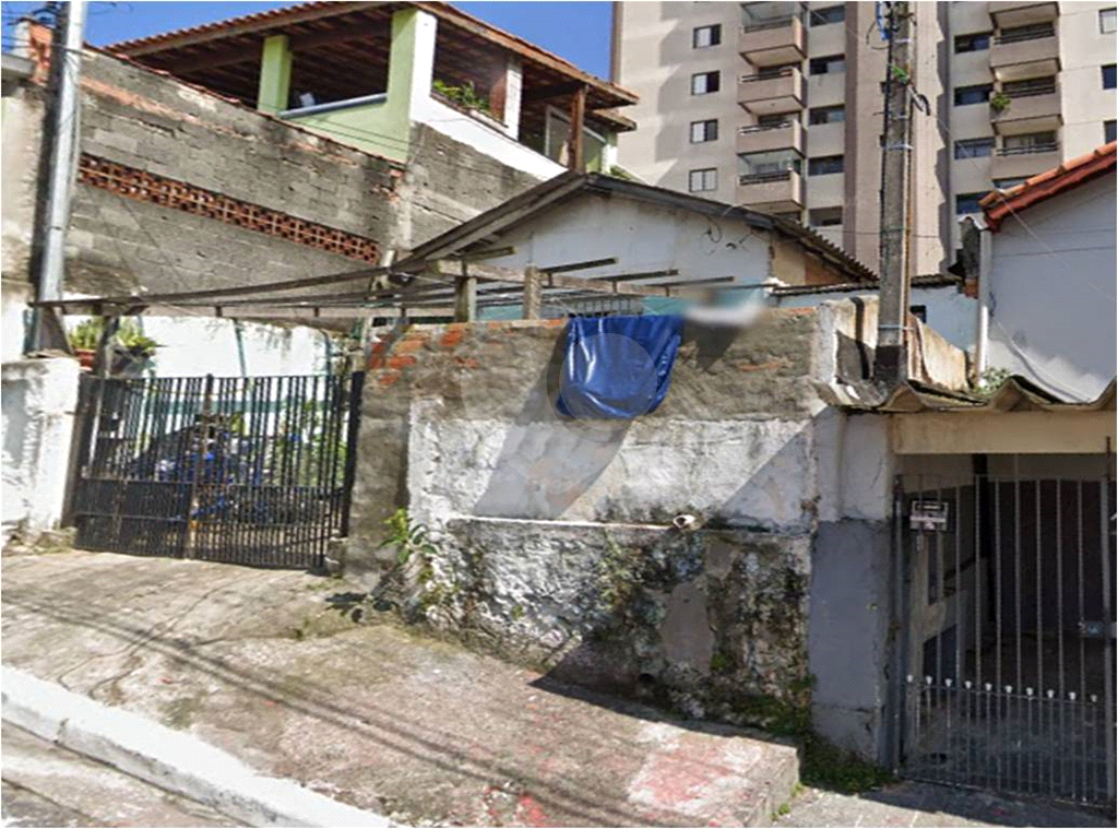 Casa Terrea/Terreno, próxima ao Metrõ Vila Matilde; Terreno de 140 metros quadrados (7x20).