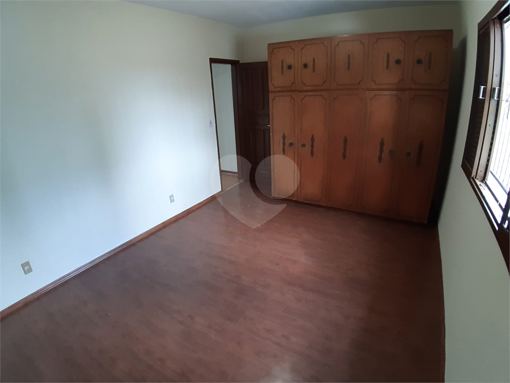 Casa, 3 quartos, 230 m² - Foto 11