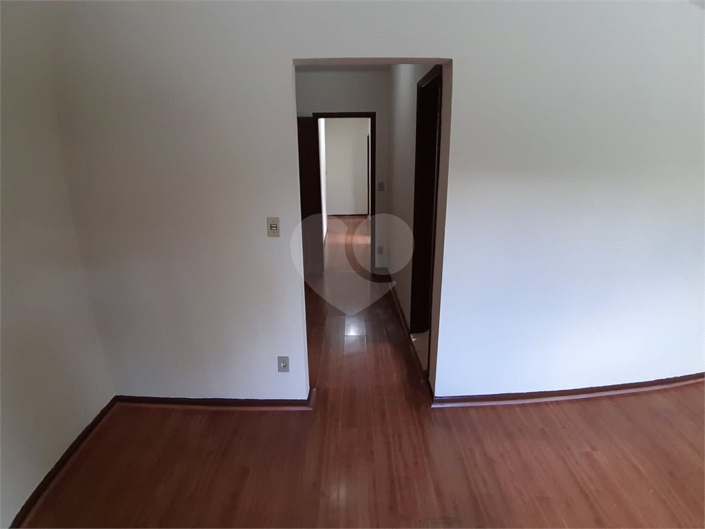 Casa, 3 quartos, 230 m² - Foto 13