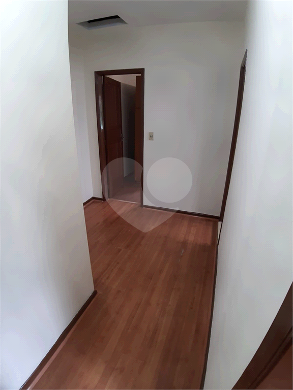 Casa, 3 quartos, 230 m² - Foto 29