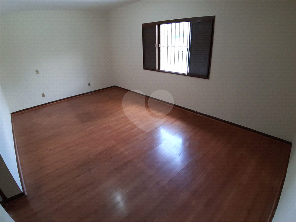 Casa, 3 quartos, 230 m² - Foto 12