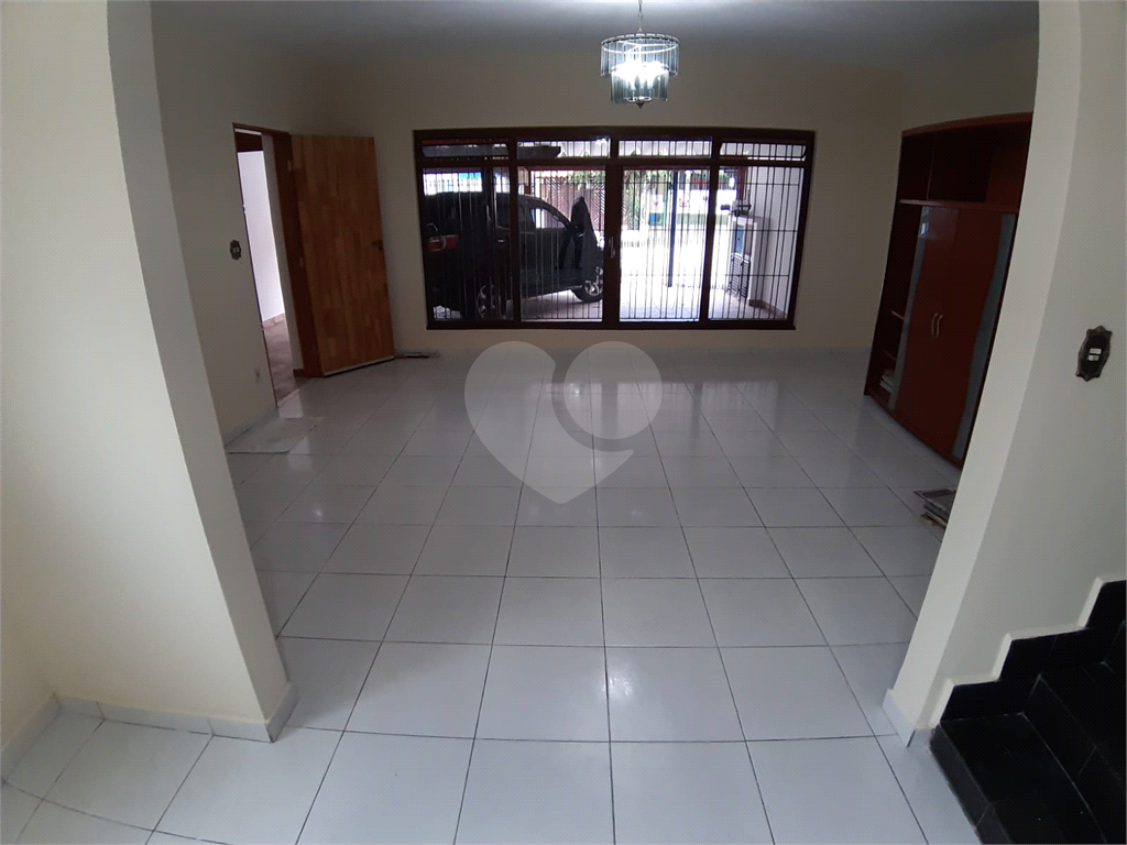 Casa, 3 quartos, 230 m² - Foto 6