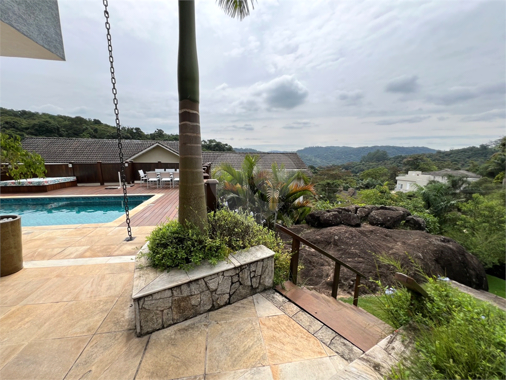 Serra da Cantareira Casa à venda de Porteira Fechada em Condomínio Fechado com segurança 24 hrs!!