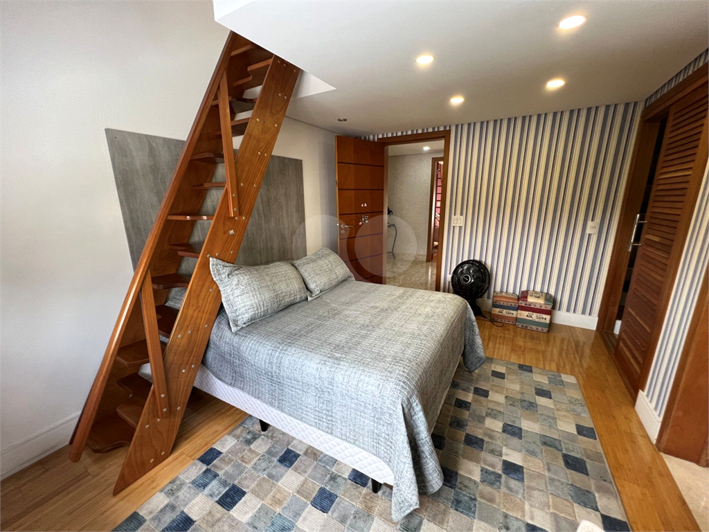 Serra da Cantareira Casa à venda de Porteira Fechada em Condomínio Fechado com segurança 24 hrs!!