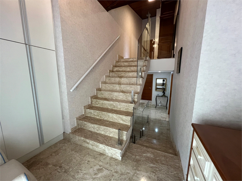 Serra da Cantareira Casa à venda de Porteira Fechada em Condomínio Fechado com segurança 24 hrs!!