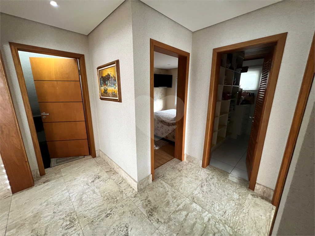 Serra da Cantareira Casa à venda de Porteira Fechada em Condomínio Fechado com segurança 24 hrs!!