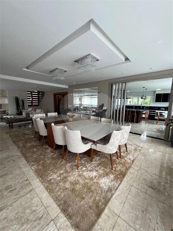 Serra da Cantareira Casa à venda de Porteira Fechada em Condomínio Fechado com segurança 24 hrs!!