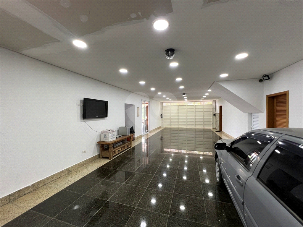 Serra da Cantareira Casa à venda de Porteira Fechada em Condomínio Fechado com segurança 24 hrs!!