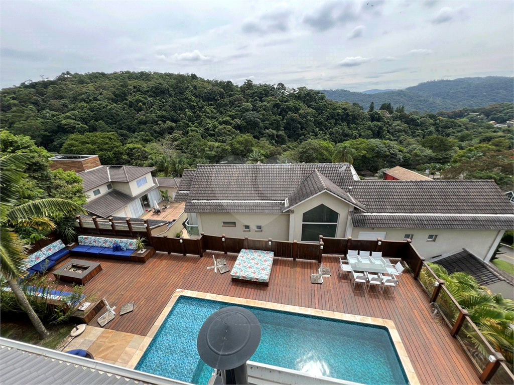 Serra da Cantareira Casa à venda de Porteira Fechada em Condomínio Fechado com segurança 24 hrs!!