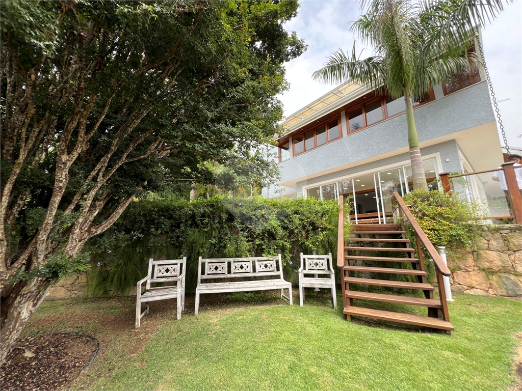 Serra da Cantareira Casa à venda de Porteira Fechada em Condomínio Fechado com segurança 24 hrs!!