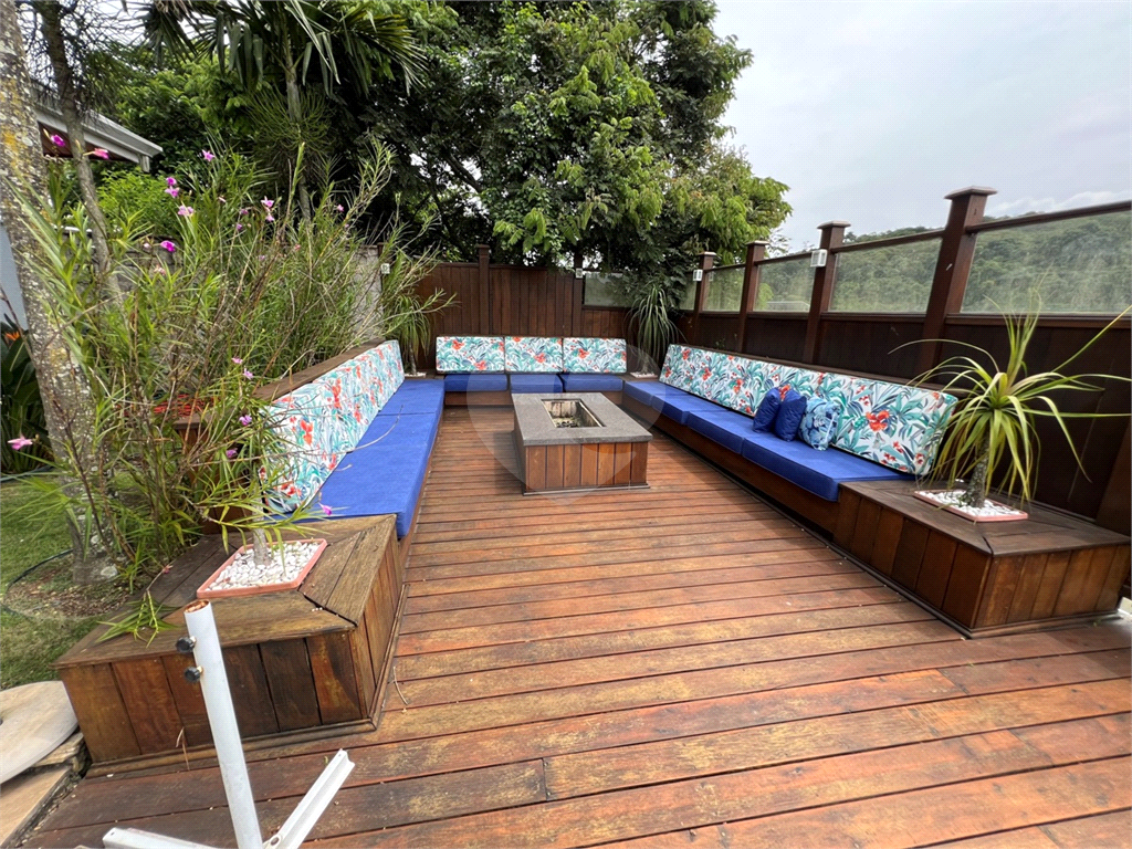 Serra da Cantareira Casa à venda de Porteira Fechada em Condomínio Fechado com segurança 24 hrs!!