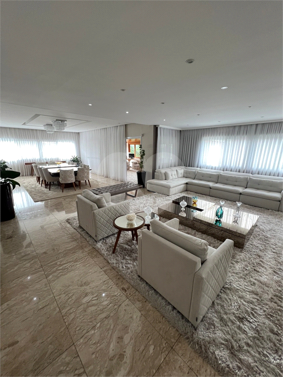 Serra da Cantareira Casa à venda de Porteira Fechada em Condomínio Fechado com segurança 24 hrs!!