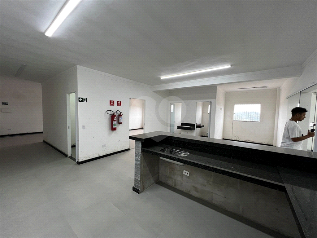 Galpão em Mairiporã totalmente Legalizado e a documentação OK 1.750 m²  A/C e  2.274 m²  de terreno 