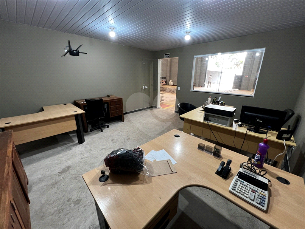 Galpão em Mairiporã totalmente Legalizado e a documentação OK 1.750 m²  A/C e  2.274 m²  de terreno 