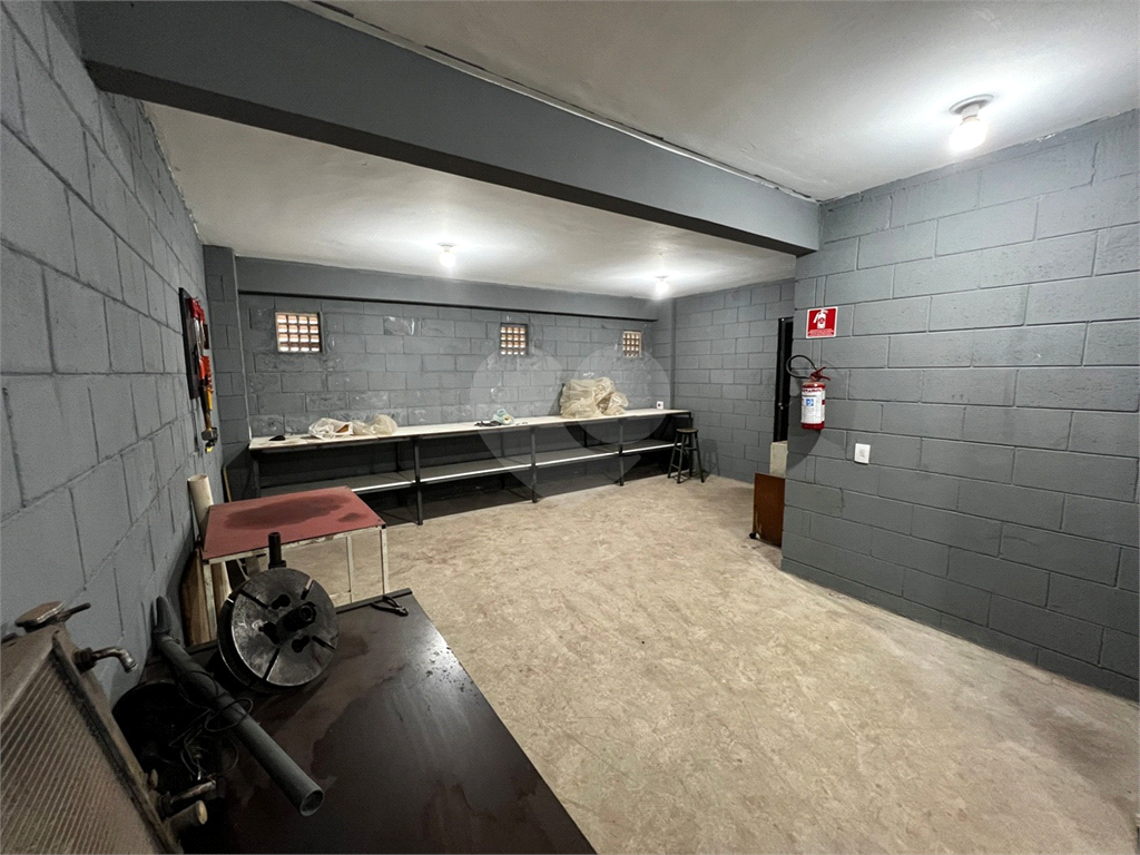 Galpão em Mairiporã totalmente Legalizado e a documentação OK 1.750 m²  A/C e  2.274 m²  de terreno 