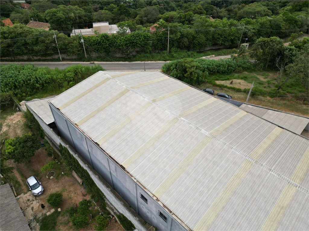 Galpão em Mairiporã totalmente Legalizado e a documentação OK 1.750 m²  A/C e  2.274 m²  de terreno 